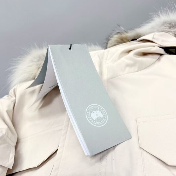 Canada Goose Expedition Parka - Picture 9 of 9